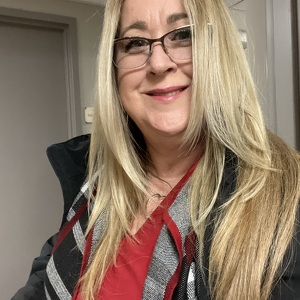 Elizabeth Lizzie Nazario Tirado